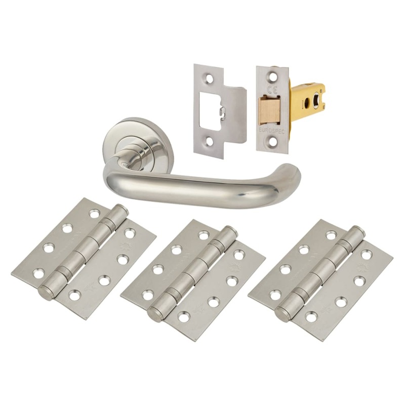 Altro 19mm Return to Door Latch Door Handle on Rose Kit – Polished Stainless Steel