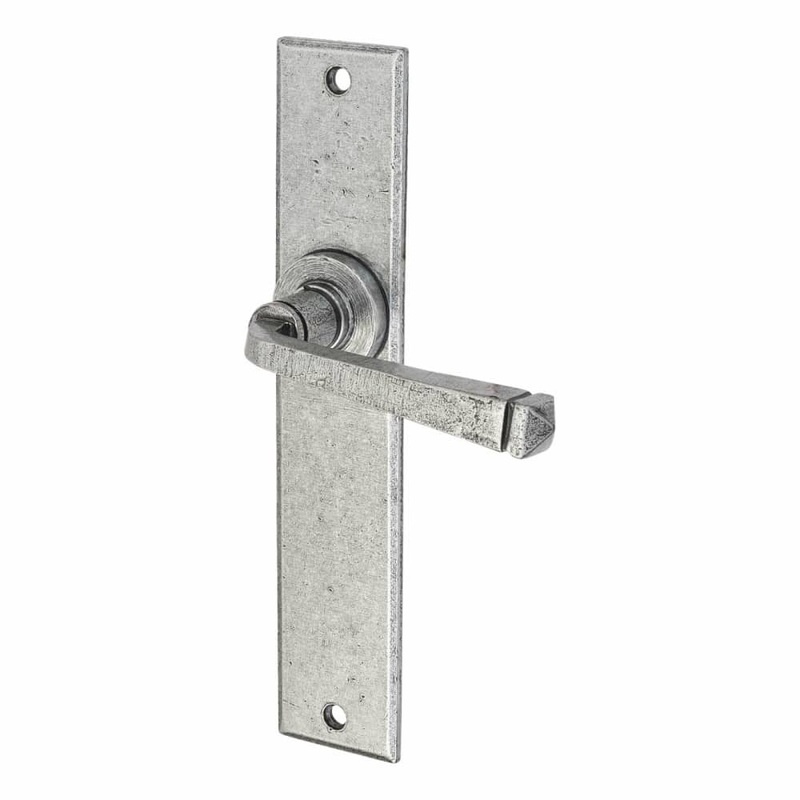 Olde Forge York Large Latch Door Handle – 241 x 48mm – Pewter