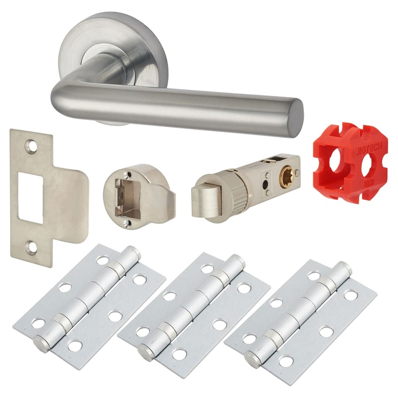 Jigtech Riva Latch Door Handle on Rose Kit – Passage – Satin Chrome