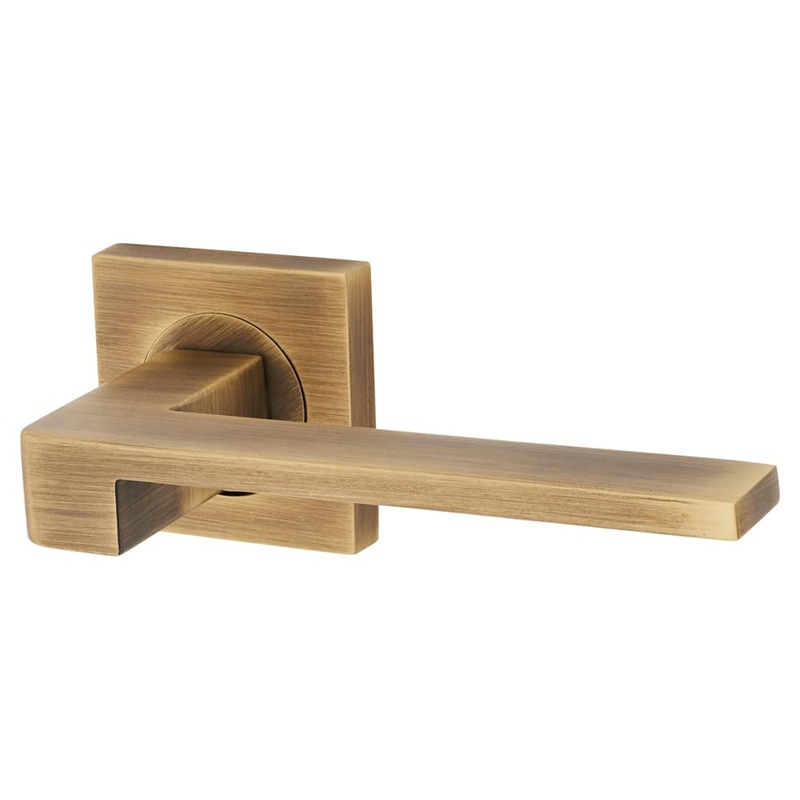 Serozzetta by Carlisle Brass Equi Door Handle on Square Rose – Antique Brass