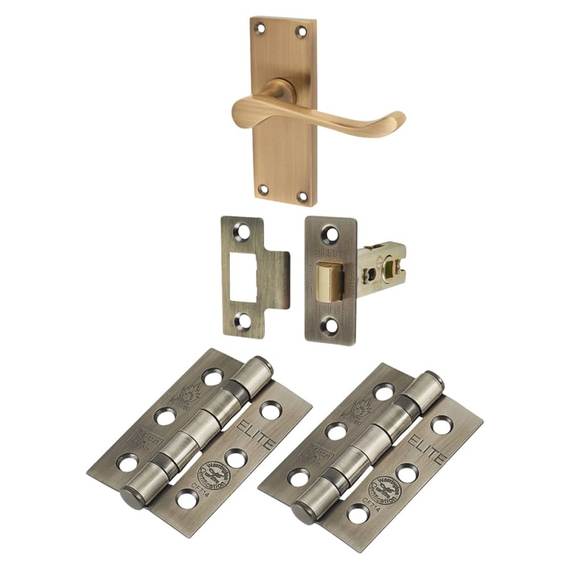 Touchpoint Victorian Straight Latch Door Handle Kit – Short Latch – Antique Brass