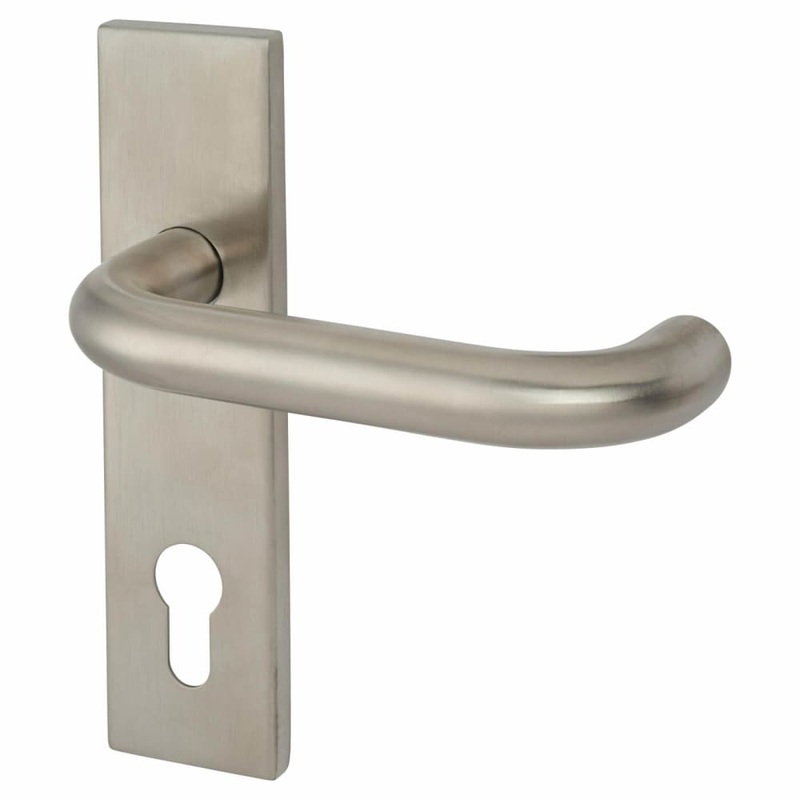 Altro 19mm Return to Door Lock Door Handle – Square Plate – Euro – 72mm c/c – Satin Stainless