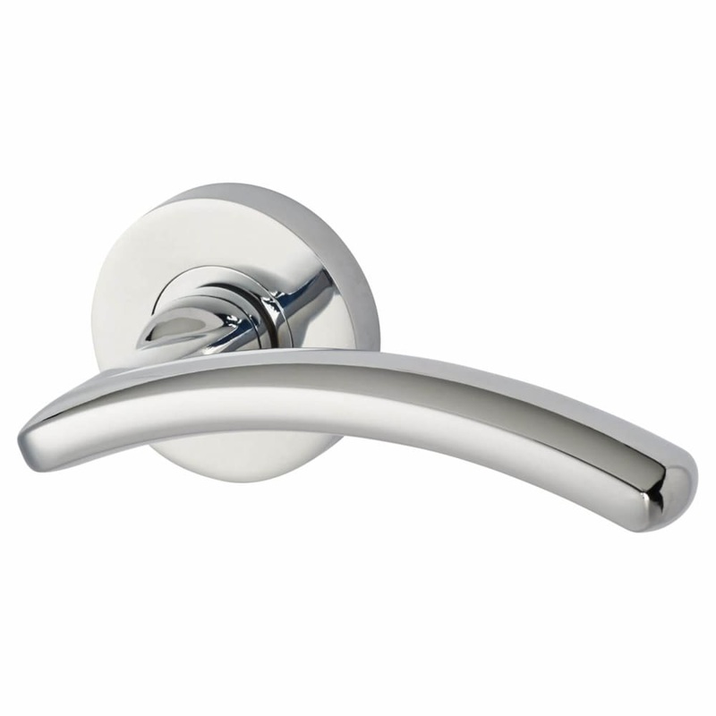 Jigtech Viper Door Handle on Rose – Polished Chrome