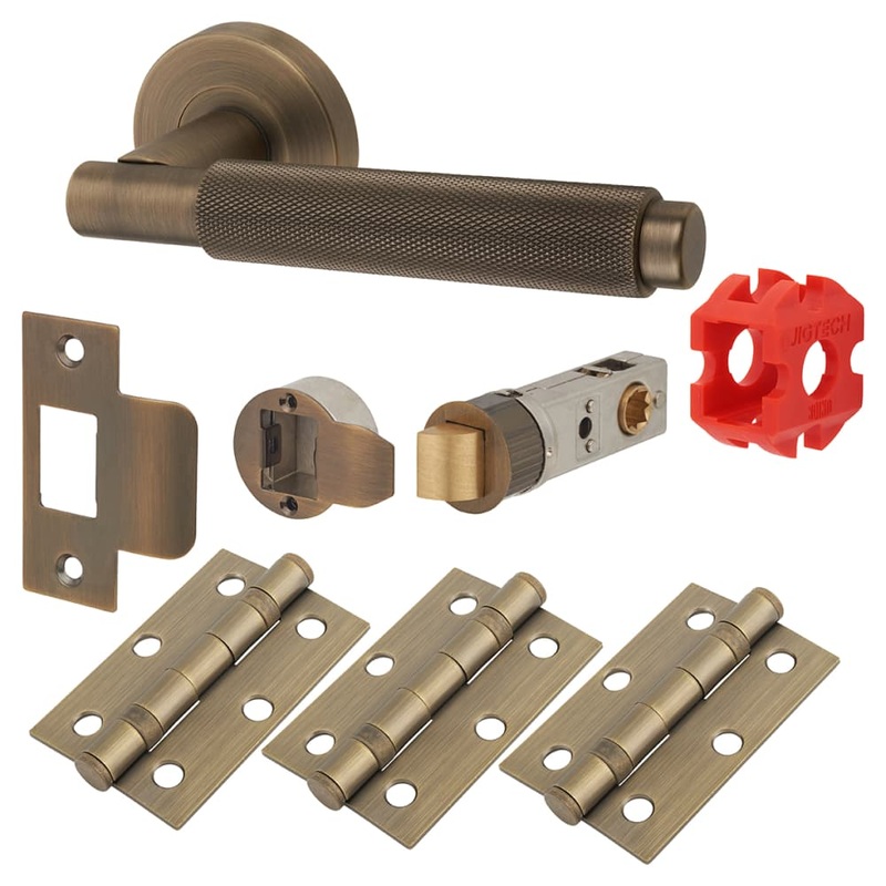 Jigtech Textura Latch Door Handle on Rose Kit – Passage – Matt Antique Brass
