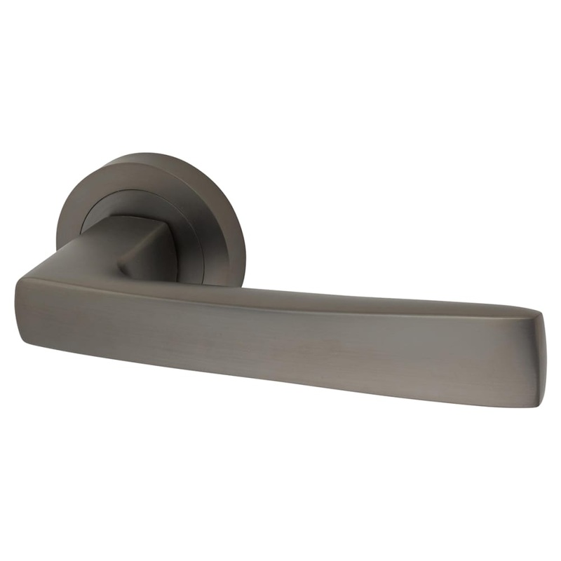 Altro Ivy Door Handle on Rose – Anthracite Grey