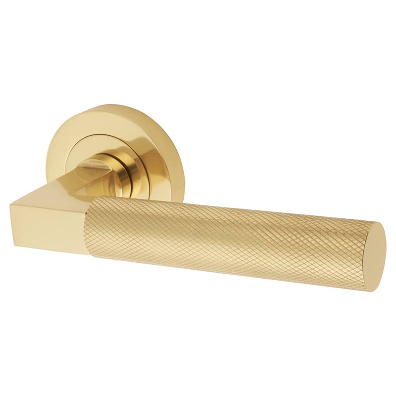 Hampstead Solid Brass Knurled Door Handle on Rose – Polished Brass