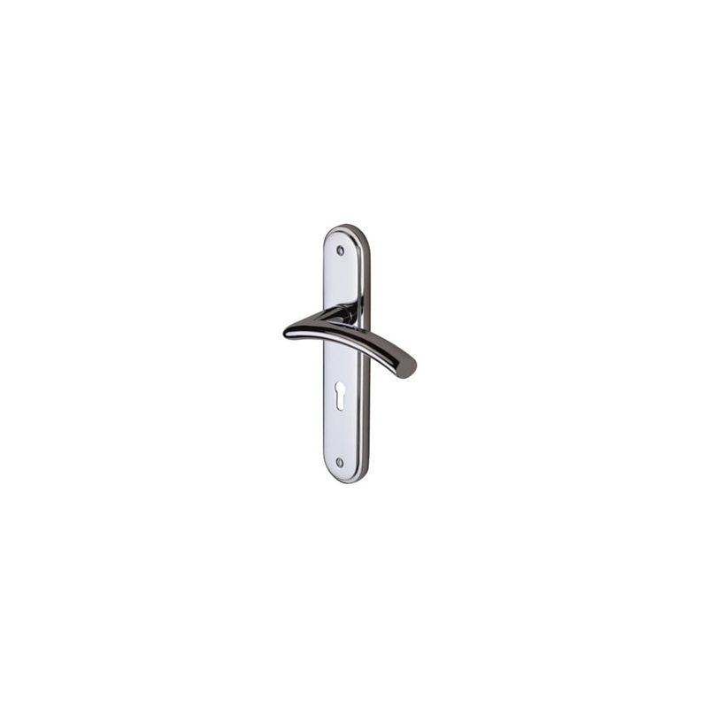 M Marcus Tosca Lock Door Handle – Keyhole – 205 x 42mm – Polished Chrome