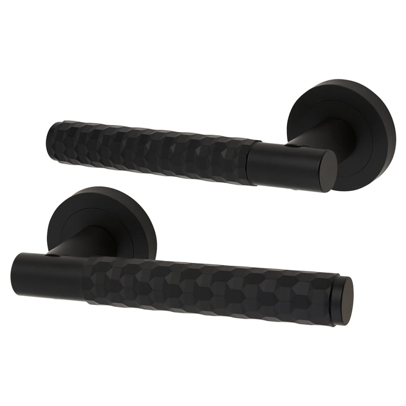 Altro Cara Honeycomb Door Handle on Rose – Matt Black