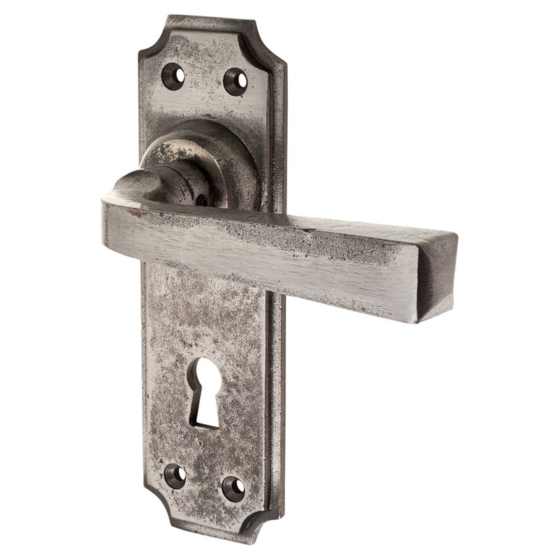 Olde Forge York Lock Door Handle – Keyhole – 152 x 48mm – Polished Iron
