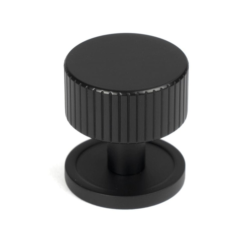 From The Anvil – Matt Black Judd Cabinet Knob – 32mm (Plain)