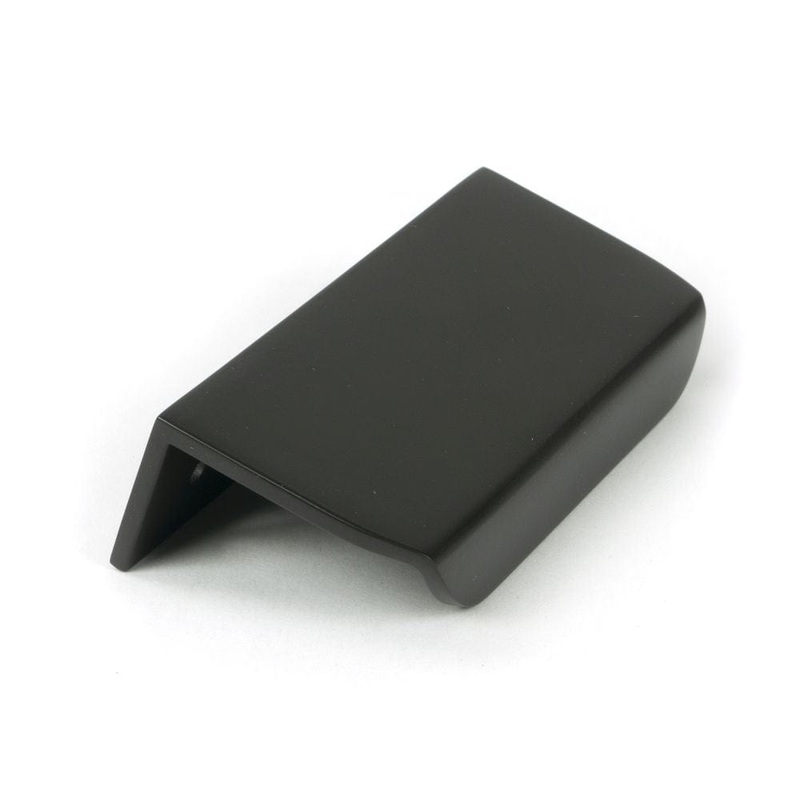 From The Anvil – Aged Bronze 100mm Moore Edge Pull